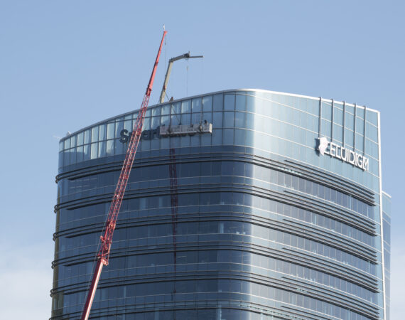 Arrow Sign Install_0643